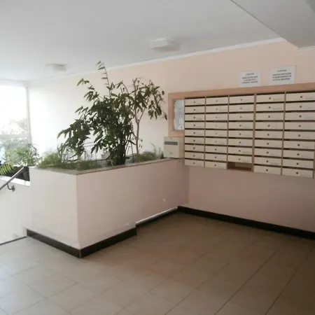 Apartment Joli En Centre-ville Avec Parking, Animaux Admis - Fr-1-2-304